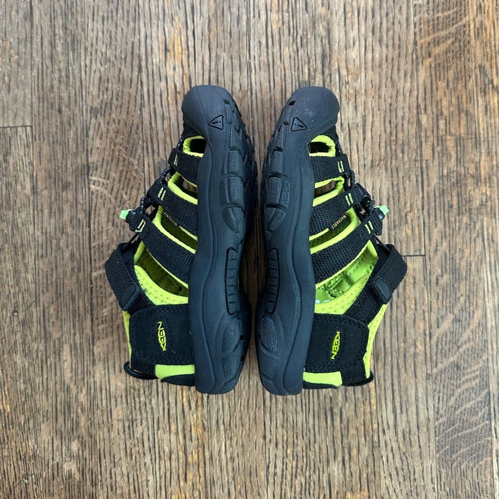 Keen Newport Sandal Kids “Size 11” - Picture 3 of 9
